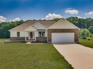 1036 Ridgewood Farms Rd, Farmington, MO 63640