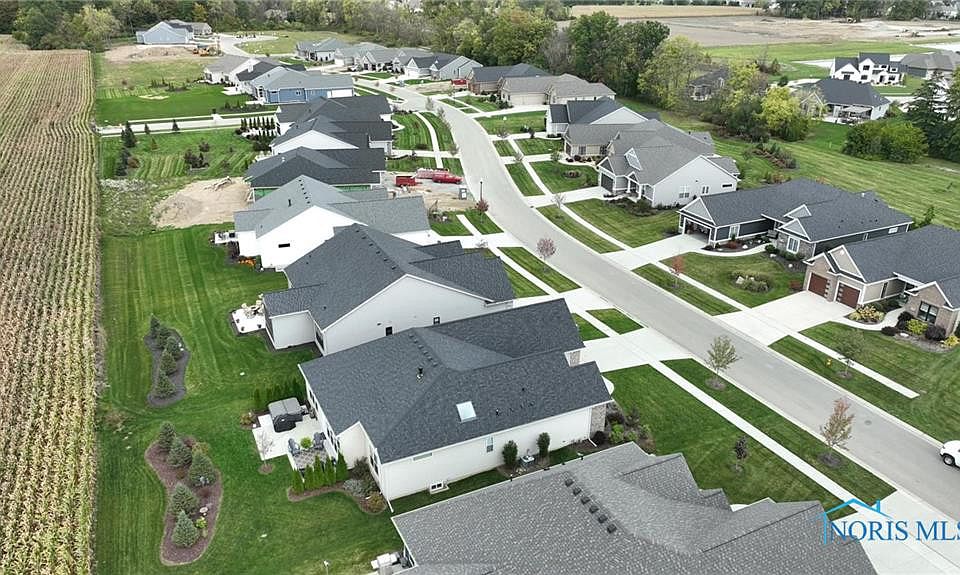 2nd image of 4455 Post Office Cir
