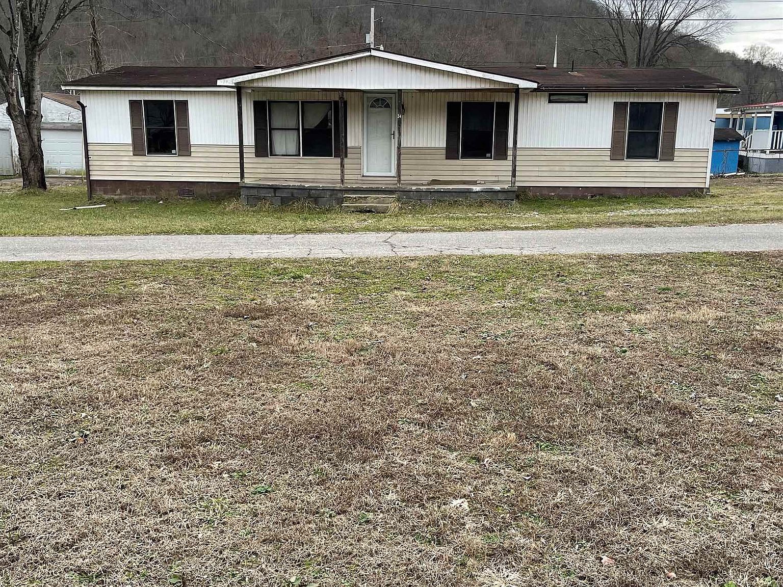 34 Misty Ln, Louisa, KY 41230 Zillow