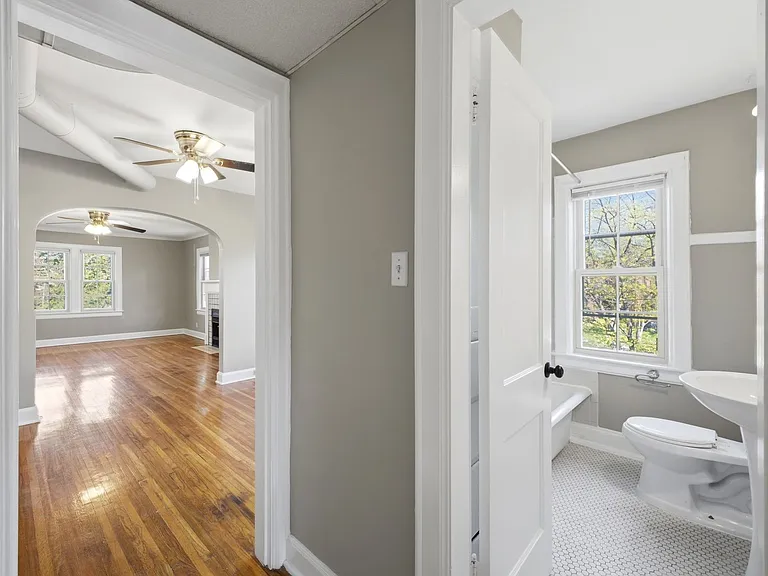 25 Tulane Rd — Photo 15
