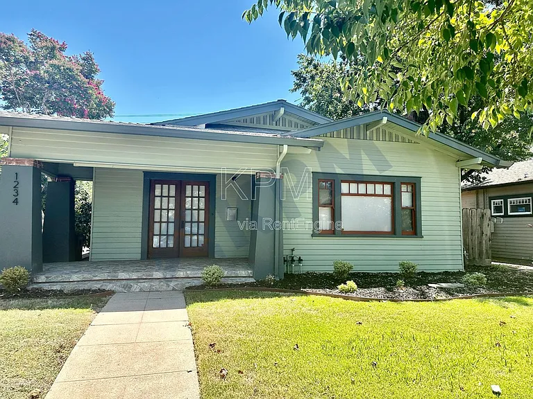 1234 W Harding Way — Photo 1