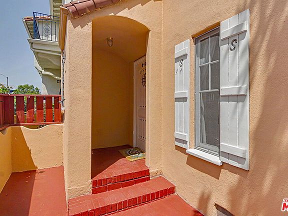 3rd image of 840 S Orange Grove Ave