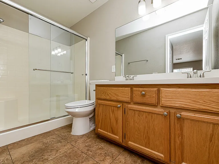 7409 Hickory Hills Dr — Photo 9