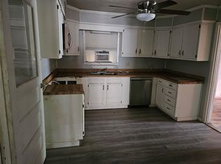 715 W Kaufman St, Paris, TX 75460