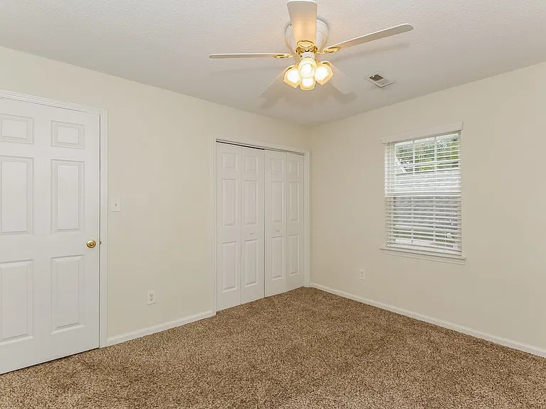 7526 Fallow Ln — Photo 11