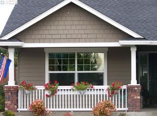 801 Shady Creek Dr, Springfield, OR 97478