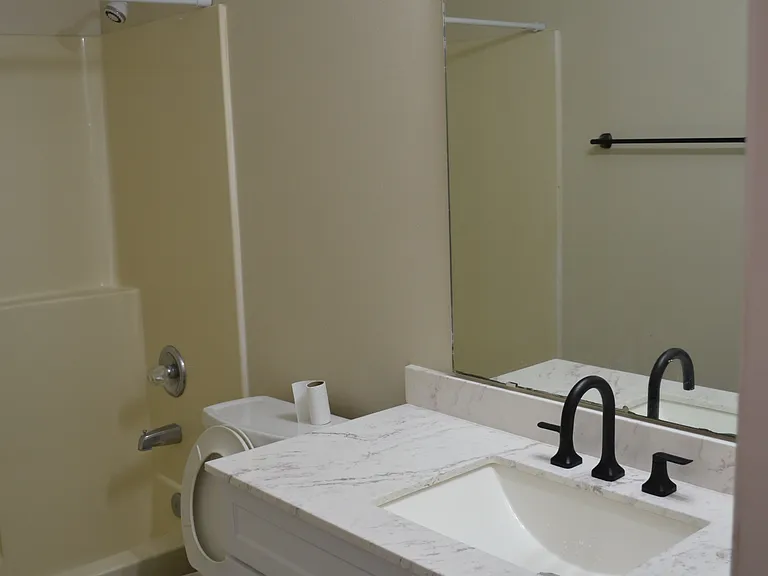 324 Ray Ave — Photo 13