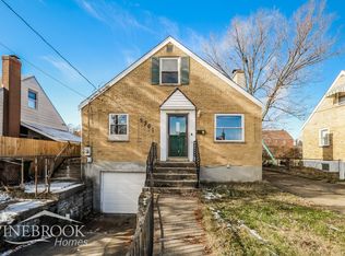 8361 Royal Heights Dr, Cincinnati, OH