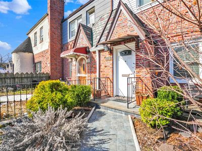3048 90th Street, Flushing, NY, 11369