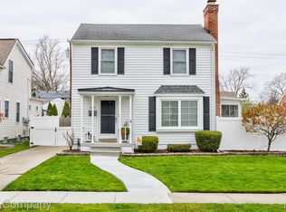 1574 Larkmoor Blvd, Berkley, MI