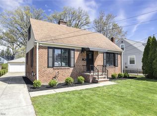 23800 E Oakland Rd, Bay Village, OH 44140