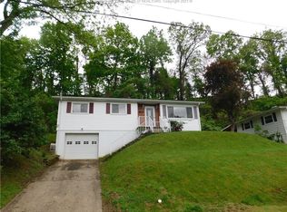 824 Sherwood Rd, Charleston, WV 25314