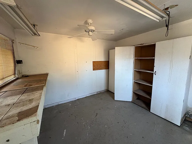 605 E Babcock Ave — Photo 45