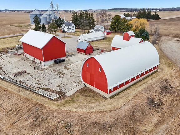 2nd image of W7900-W7902 Meek Road