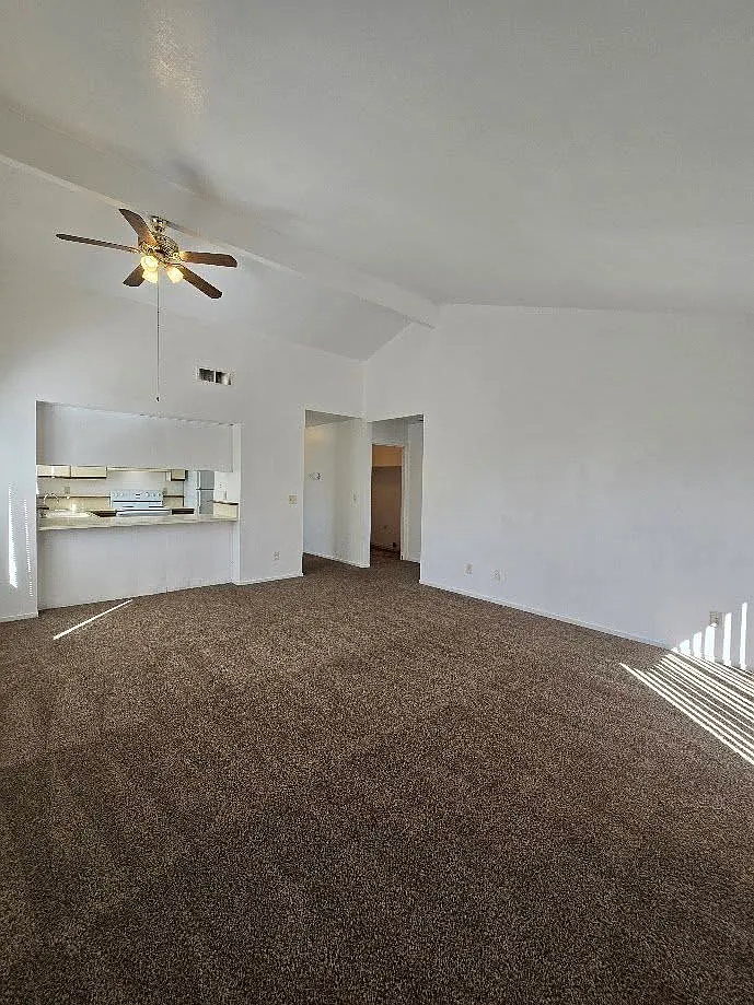 3 bed, $1,850 — Photo 2