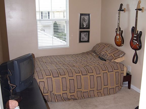 4th image of 1454 Sunshine Dr