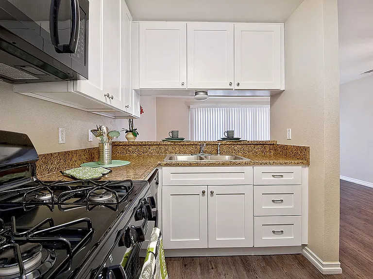 Fairway Manor Apartment Homes Kitchen Area