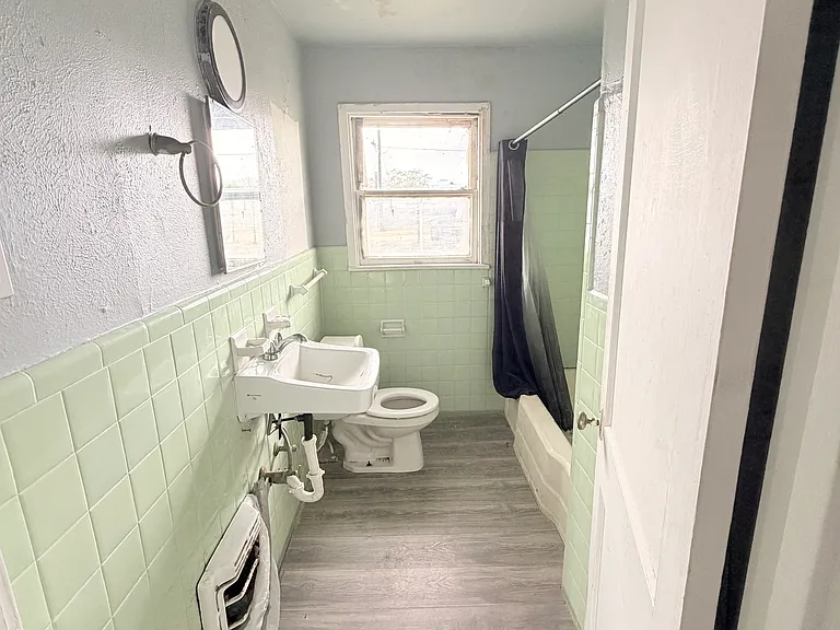 4513 S Staples St #101 — Photo 10