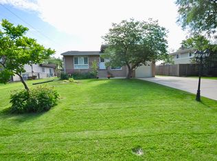 109 James Ct, Glenview, IL