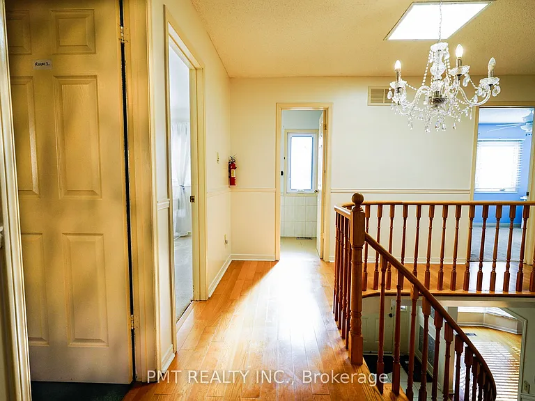 26 Dartmoor Dr #MAIN — Photo 10