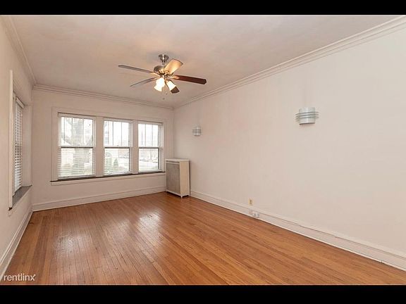 3rd image of 4502 N Hermitage Ave APT 3