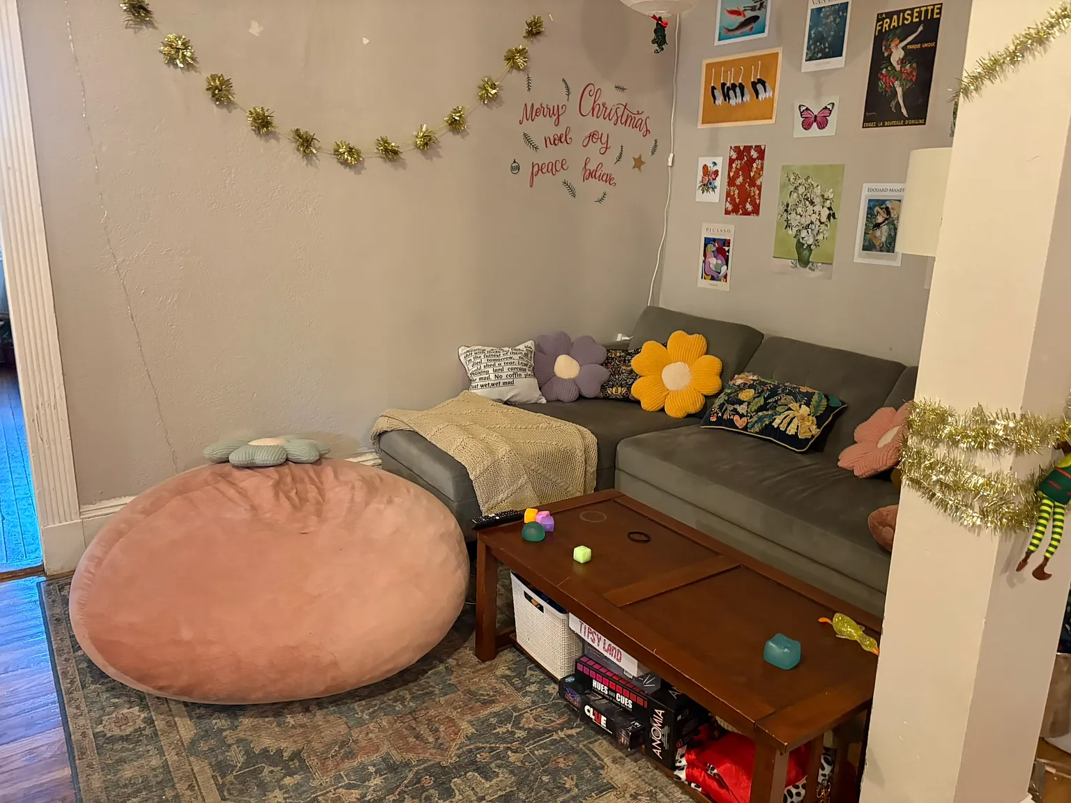 4 bed, 1300 sqft, $4,600 — Photo 4