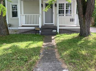 908 N Leroy St, Fenton, MI 48430