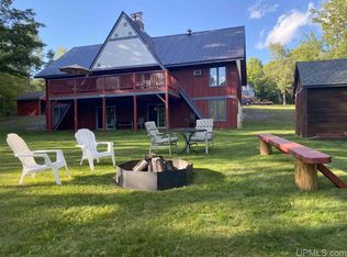 E6399 Snowflake St, Bessemer, MI 49911