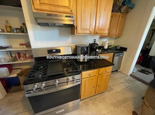 53 W 7th St #222, Boston, MA 02127