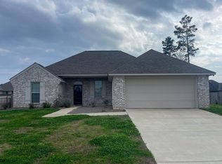 130 Chartleigh Cir, Canton, MS 39046