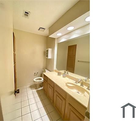 2nd image of 1908 Chasewood Cir APT 207