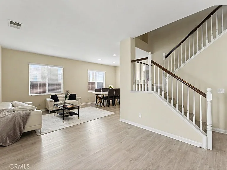 29535 Hyperion St — Photo 9