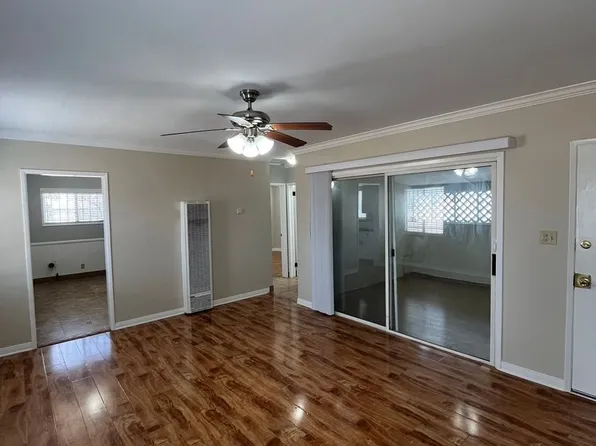 10238 England Ave, 10238 England Ave APT 4, Inglewood, CA 90303
