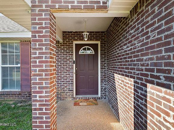 5th image of 454 Hillandale Dr