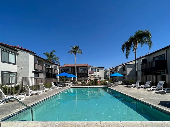 3rd image of 5775 Riverside Dr #Af02b1ef3
