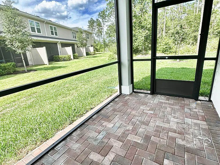 380 Belfort Ct — Photo 16