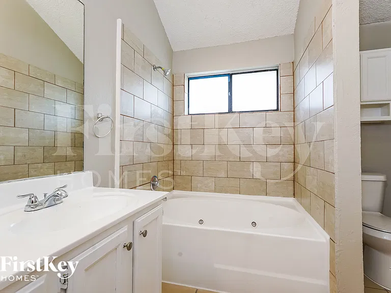 5334 Riverport Dr — Photo 11