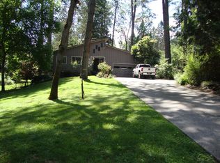 543 Gordon Way N, Grants Pass, OR 97527