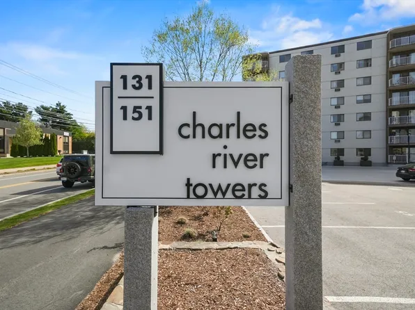 131 Coolidge Ave APT 422, Watertown, MA 02472