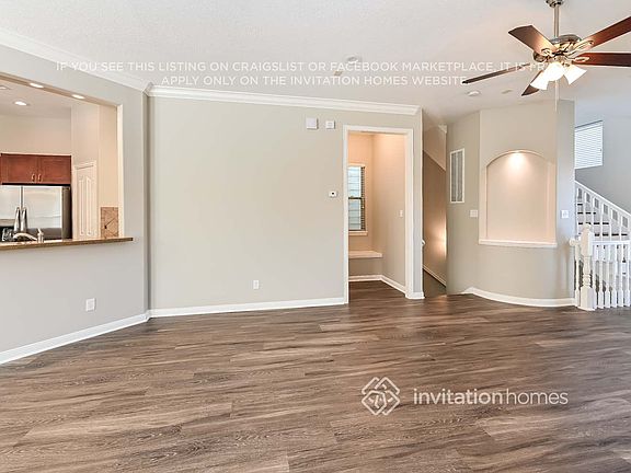 4th image of 912 W 25th St Unit 1