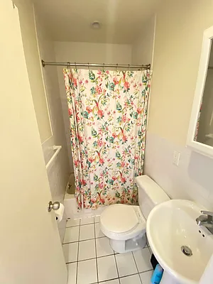 Rented by Level Group | media 29