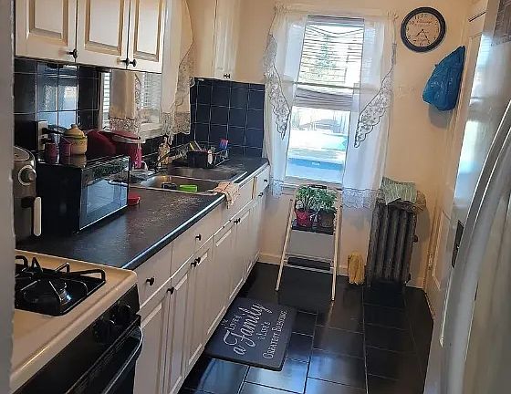 2nd image of 188-22 119th Ave #1