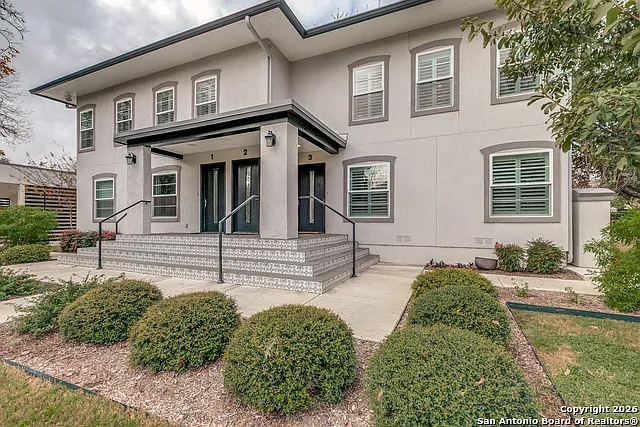 488 E Olmos Dr #3 — Photo 1