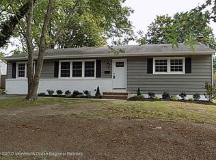 225 Barbara Ln, Toms River, NJ 08753