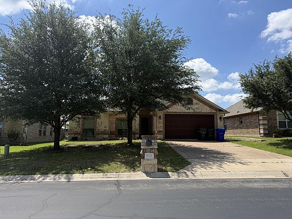 3rd image of 9804 Houston Dr