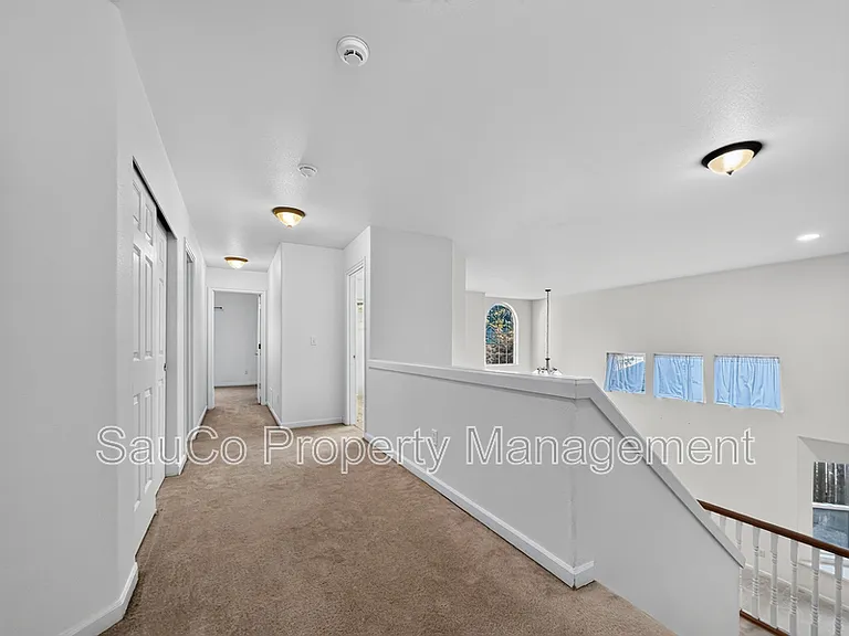 1861 SE 47th Ave — Photo 16