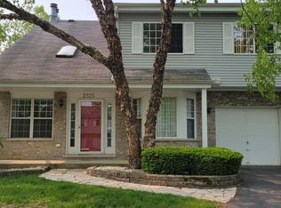 3525 Princeton Ave, Aurora, IL 60504