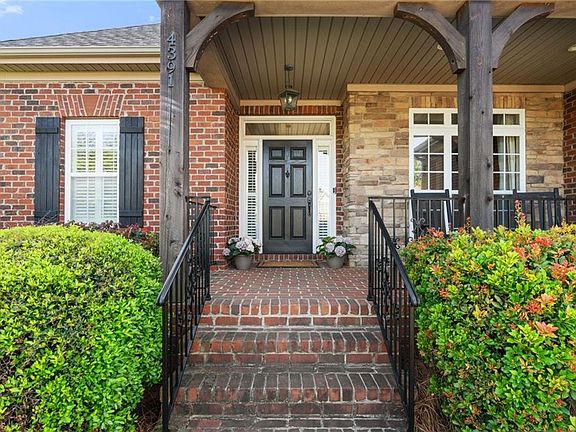 3rd image of 4391 Barrington Oaks Ct