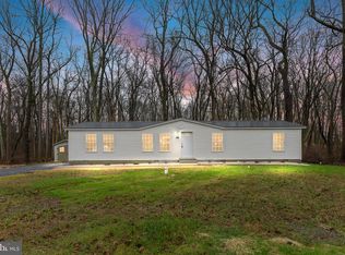 166 Cherry Dr W, Magnolia, DE 19962