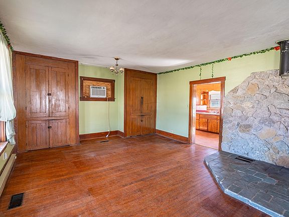 4th image of 75 W Old Trl #35